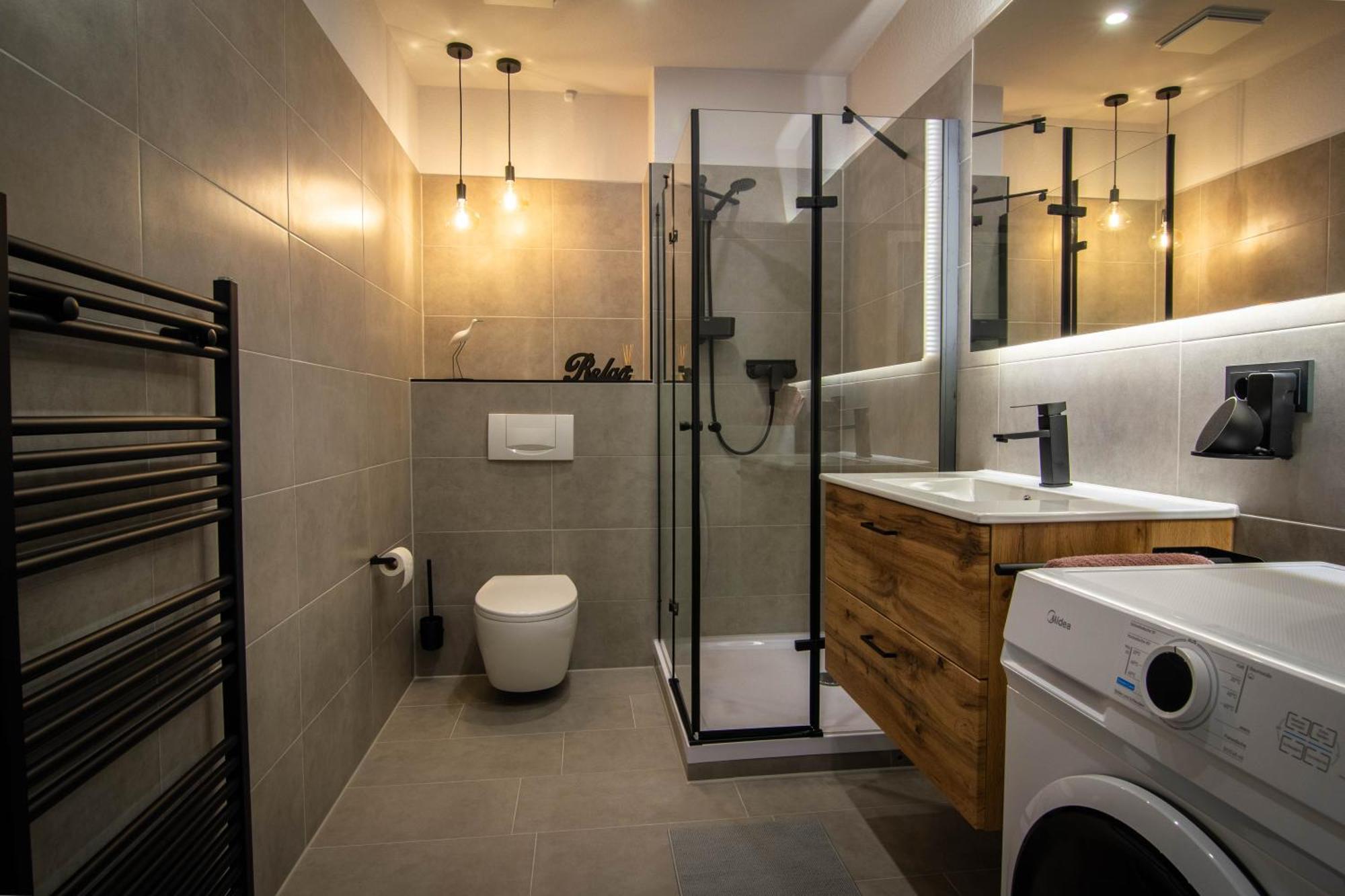 Stayfine - Smartes Design Apartment Am Uni Campus เคมนิตซ์ ภายนอก รูปภาพ